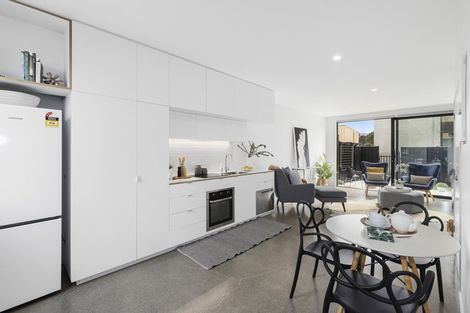 Photo of property in 435b Jackson Street, Petone, Lower Hutt, 5012