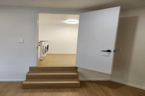 Photo of property in 6 Viking Avenue, Hillsborough, Auckland, 1042