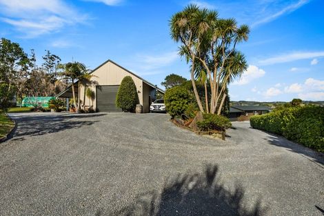 Photo of property in 93 Hamilton Road, Waimauku, 0881