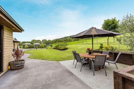 Photo of property in 38 Tara Hills Drive, North Taieri, Mosgiel, 9092