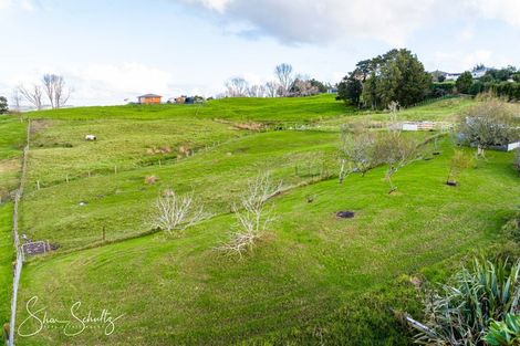 Photo of property in 105 Gorge Road, Maungaturoto, 0520