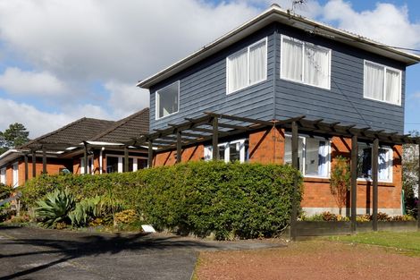 Photo of property in 148 Atkinson Road, Titirangi, Auckland, 0604