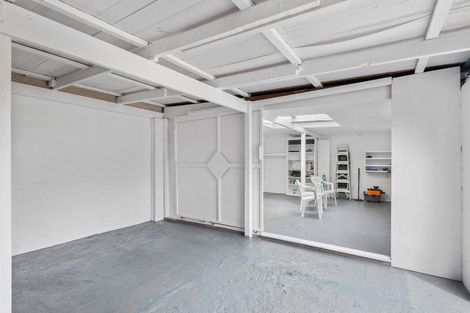 Photo of property in 124 Prince Albert Road, Saint Kilda, Dunedin, 9012