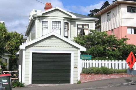 Photo of property in 17 Park Street, Thorndon, Wellington, 6011
