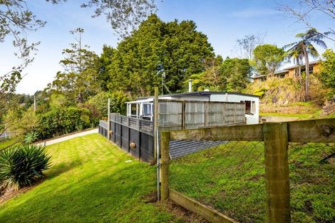 Photo of property in 1 Nikorima Street, Urenui, 4375