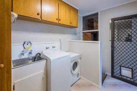 Photo of property in 4 Gates Road, Waikanae Beach, Waikanae, 5036