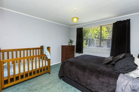 Photo of property in 9b Kansas Grove, Totara Park, Upper Hutt, 5018
