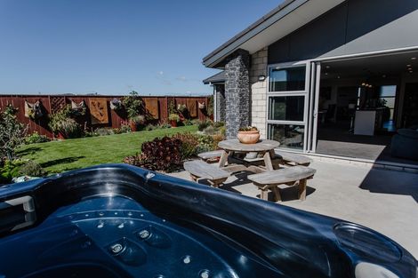 Photo of property in 53 Omega Place, Coastlands, Whakatane, 3120