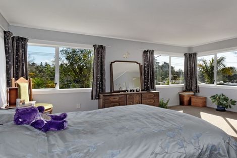 Photo of property in 148 Atkinson Road, Titirangi, Auckland, 0604