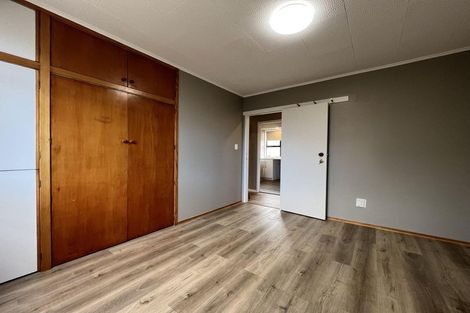 Photo of property in 166 Carlisle Road, Northcross, Auckland, 0632