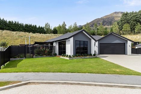 Photo of property in 70 Risinghurst Terrace, Lower Shotover, Queenstown, 9304