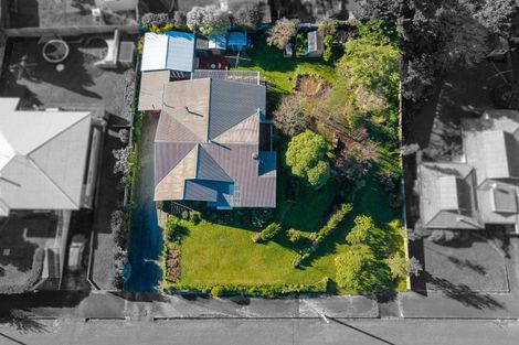 Photo of property in 16 Chamberlain Street, Dannevirke, 4930