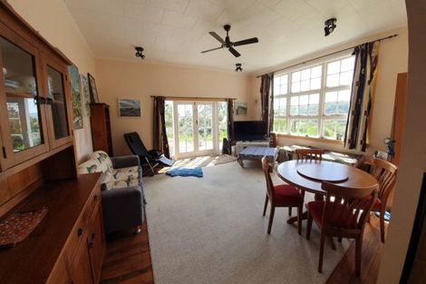 Photo of property in 90 Omapere Street, Dobson, Greymouth, 7805