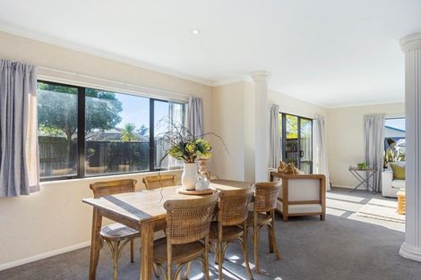 Photo of property in 10 Carlsberg Place, Papamoa Beach, Papamoa, 3118