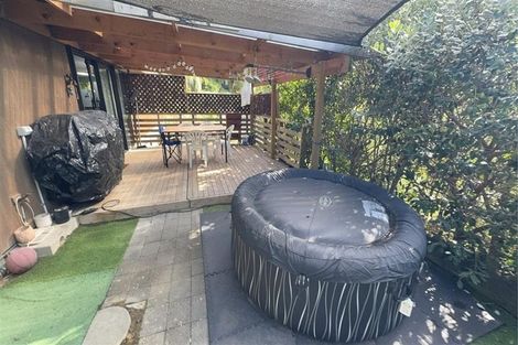 Photo of property in 11 Burke Street, Hospital Hill, Napier, 4110