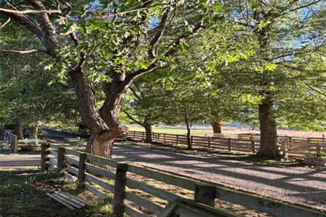 Photo of property in Long Cottage Gallery, 145 Iona Road, Havelock North, 4130