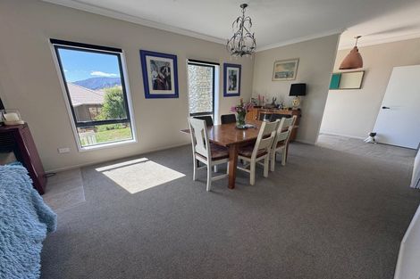 Photo of property in 26 Harbour View Heights, Picton, 7220