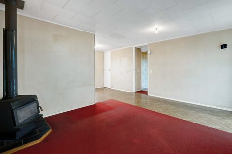 Photo of property in 6 Trimble Place, Bell Block, New Plymouth, 4312