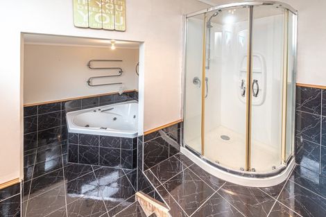 Photo of property in 8 Ash Place, Aramoho, Whanganui, 4500