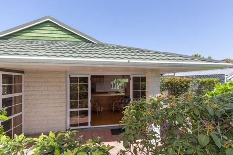 Photo of property in 32 Kohekohe Road, Waikanae, 5036