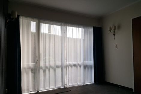 Photo of property in 2/78 Kitchener Road, Milford, Auckland, 0620