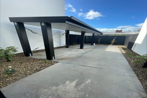 Photo of property in 2/260 Kilmore Street, Christchurch Central, Christchurch, 8011