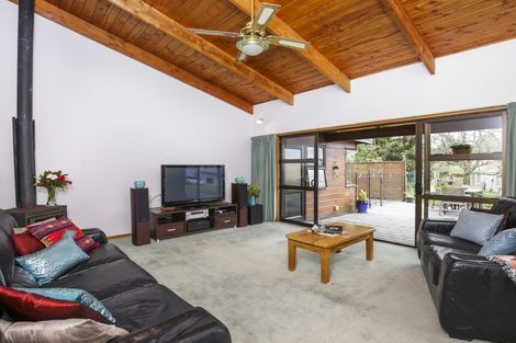 Photo of property in 45 West Lynn Road, Titirangi, Auckland, 0604