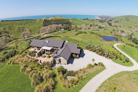 Photo of property in 55 Scarlys Way, Okitu, Gisborne, 4010