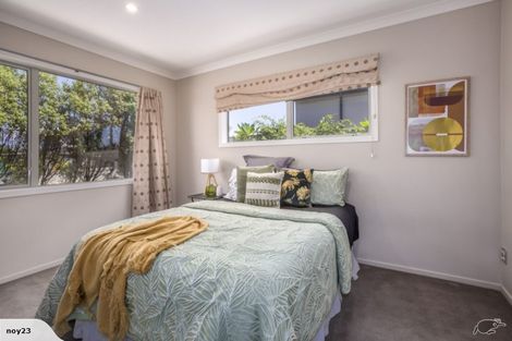 Photo of property in 94 Te Puia Drive, Aotea, Porirua, 5024