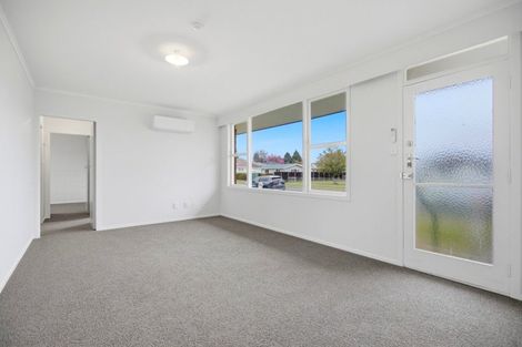 Photo of property in 5a-c Pohutukawa Drive, Tokoroa, 3420