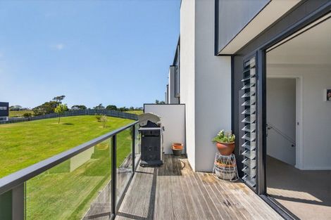 Photo of property in 5/18 Ashley Place, Papamoa Beach, Papamoa, 3118