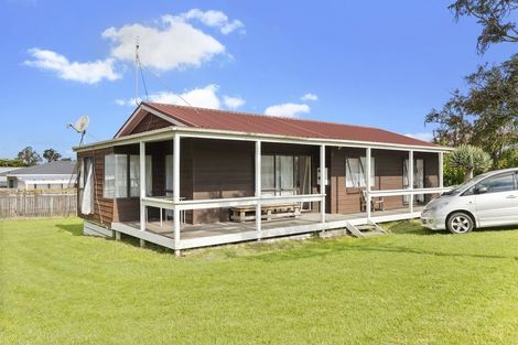 Photo of property in 96 Shifnal Drive, Randwick Park, Auckland, 2105