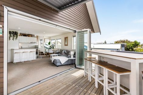 Photo of property in 306 Ocean Road, Whangamata, 3620