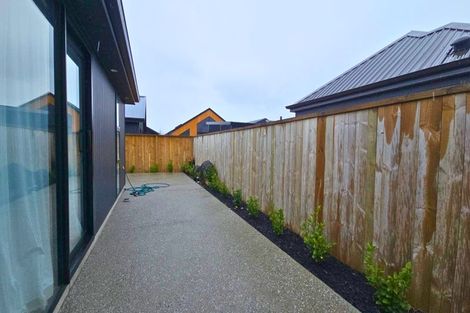 Photo of property in 5 Waterfowl Road, Jacks Point, 9371