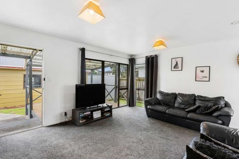 Photo of property in 2/23 Marr Road, Manurewa, Auckland, 2102