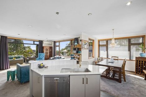 Photo of property in 10 Bulteel Street, New Plymouth, 4310