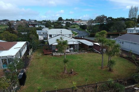 Photo of property in 24 Bickerstaffe Road, Maungaturoto, 0520