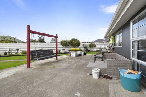 Photo of property in 32 Flower Street, Bulls, 4818