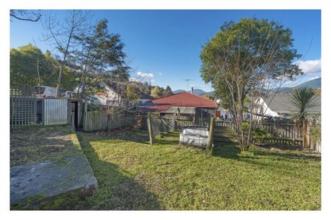 Photo of property in 5 Rentone Street, Stepneyville, Nelson, 7010