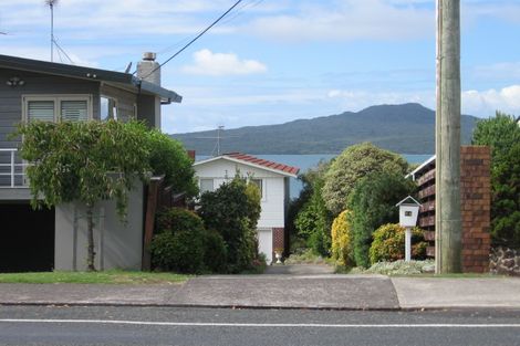 Photo of property in 24 Seacliffe Avenue, Belmont, Auckland, 0622