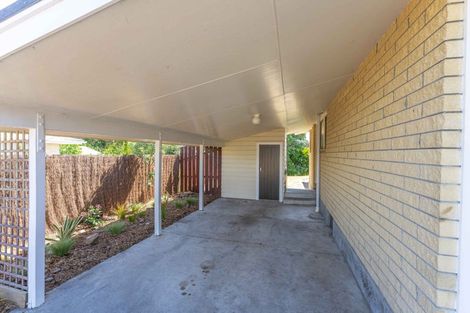 Photo of property in 11 Mountainview Terrace, Otaki Beach, Otaki, 5512
