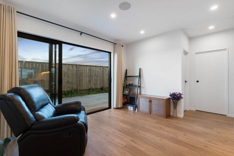 Photo of property in 14 Possum Lane, Hobsonville, Auckland, 0616