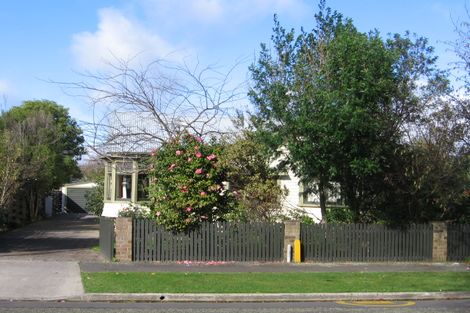 Photo of property in 23 Miro Street, Takaro, Palmerston North, 4410
