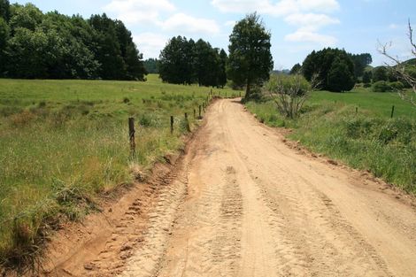 Photo of property in 2386 Tarata Road, Tarata, Inglewood, 4387