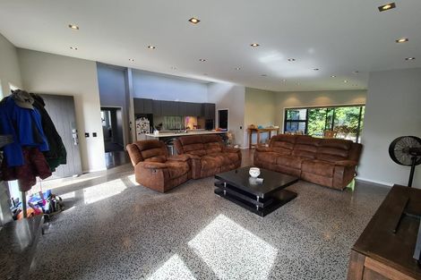 Photo of property in 82d Brooklands Road, Brooklands, New Plymouth, 4310