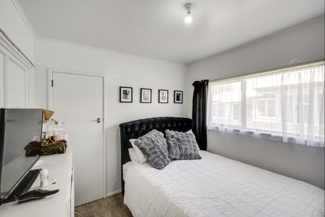 Photo of property in 301 Kennedy Road, Onekawa, Napier, 4110