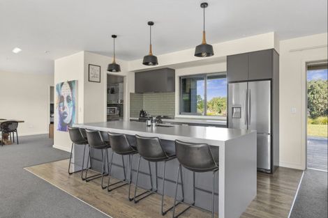 Photo of property in 37 Jarrett Terrace, Leamington, Cambridge, 3432