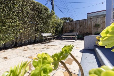 Photo of property in 5 Dale Road, Raumati South, Paraparaumu, 5032