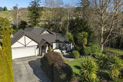 Photo of property in 25 Montebello Avenue, Stoke, Nelson, 7011