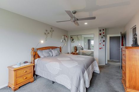 Photo of property in 11 Beckett Lane, Raumati Beach, Paraparaumu, 5032